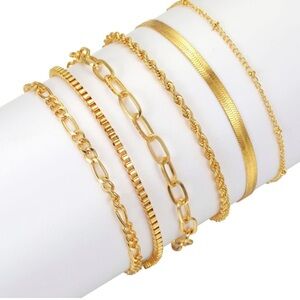 Fashion Jewelry Gold Minimalist Bracelet Collection